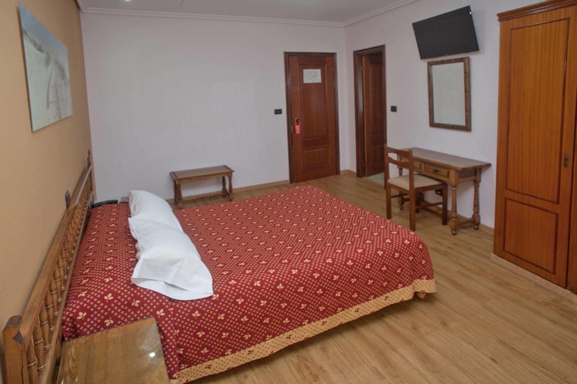 Hospedium Hotel La Marina Costa Da Morte Cee Luaran gambar