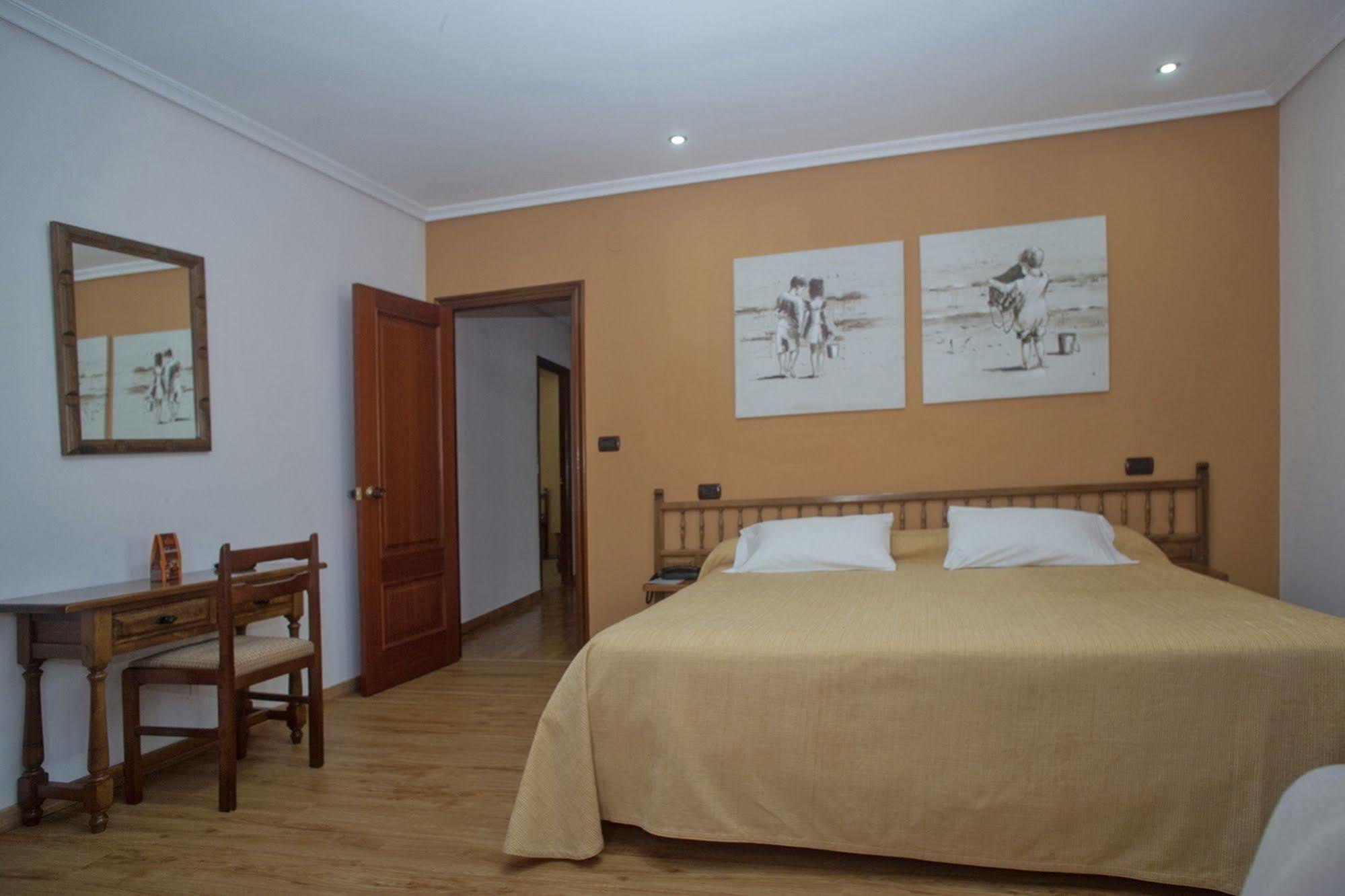 Hospedium Hotel La Marina Costa Da Morte Cee Luaran gambar